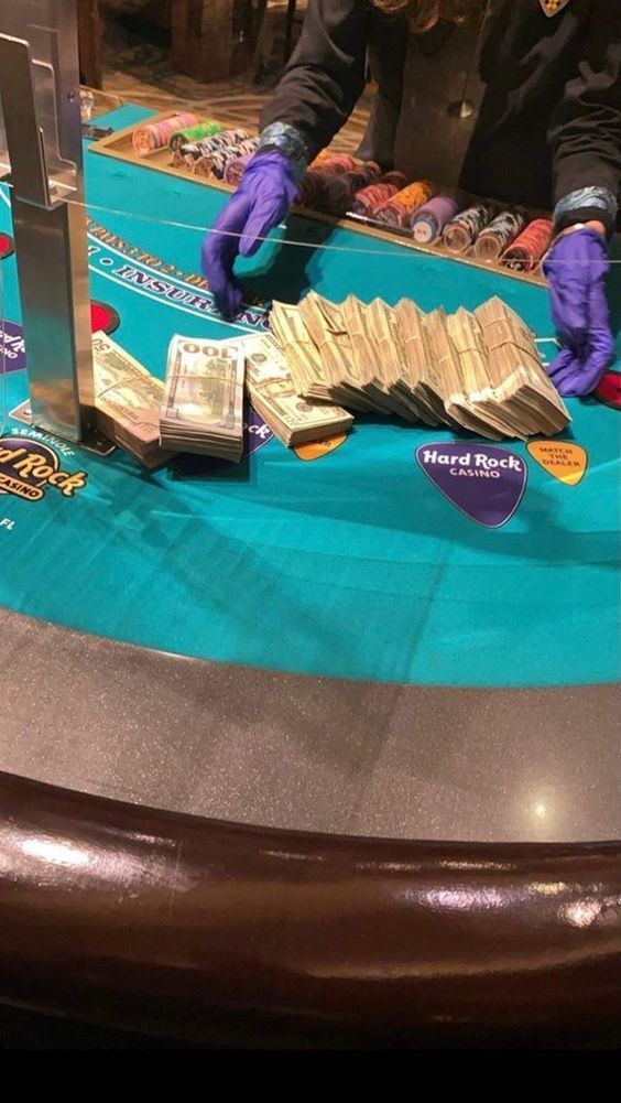 پاکستان کے 3CARD KING کھلاڑیوں کے لیےجیک پاٹ گیم
